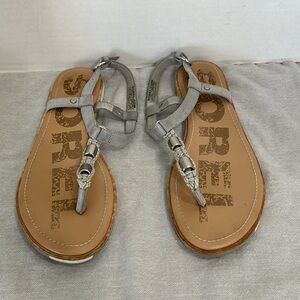Sorel Ella T-Strap Sandals Size 9.5